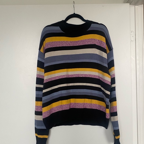 BDG Sweater - Picture 1 of 3